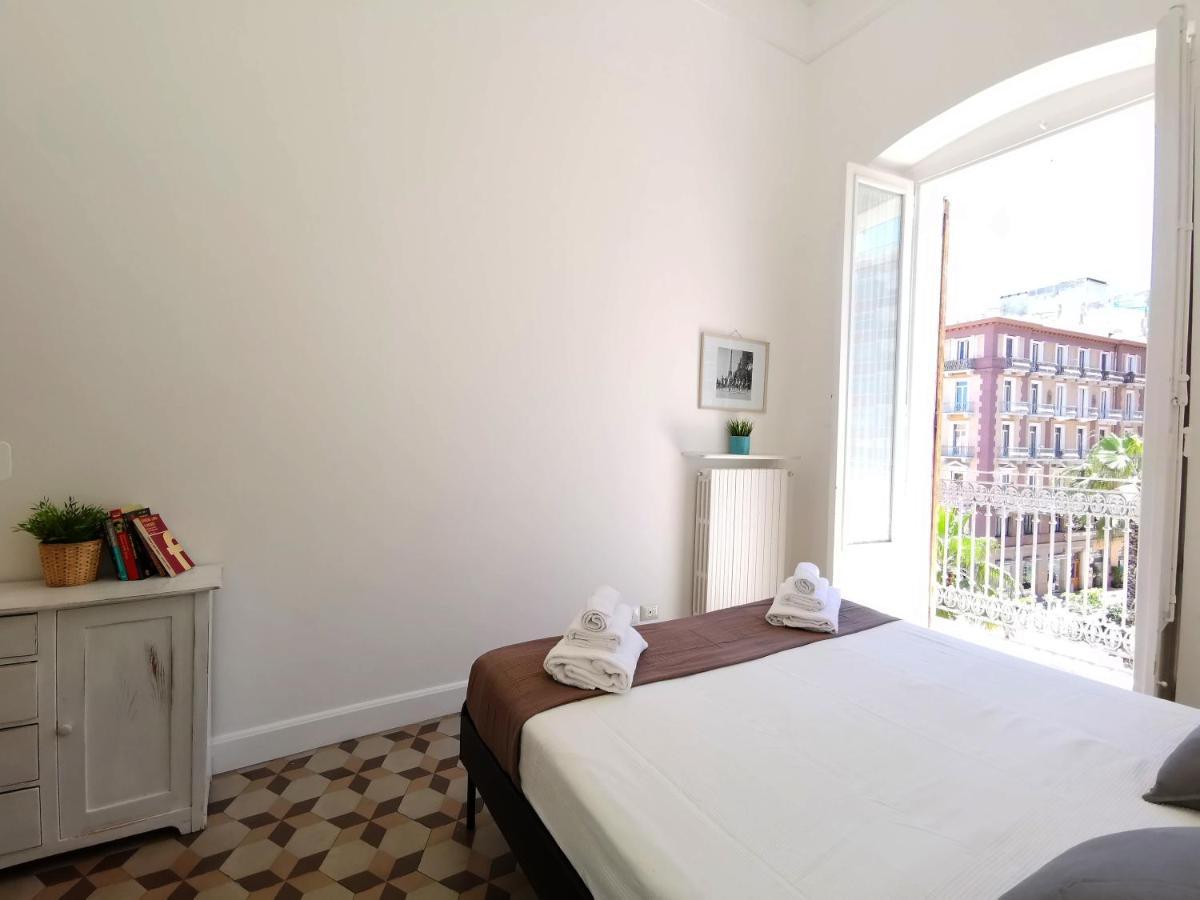 Vittorio Emanuele 71 Apartment Bari Ngoại thất bức ảnh